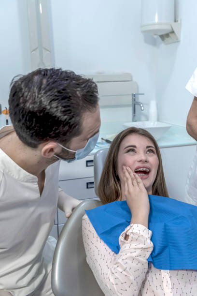 Best Urgent Care for Lost Fillings or Crowns in Llender, CA